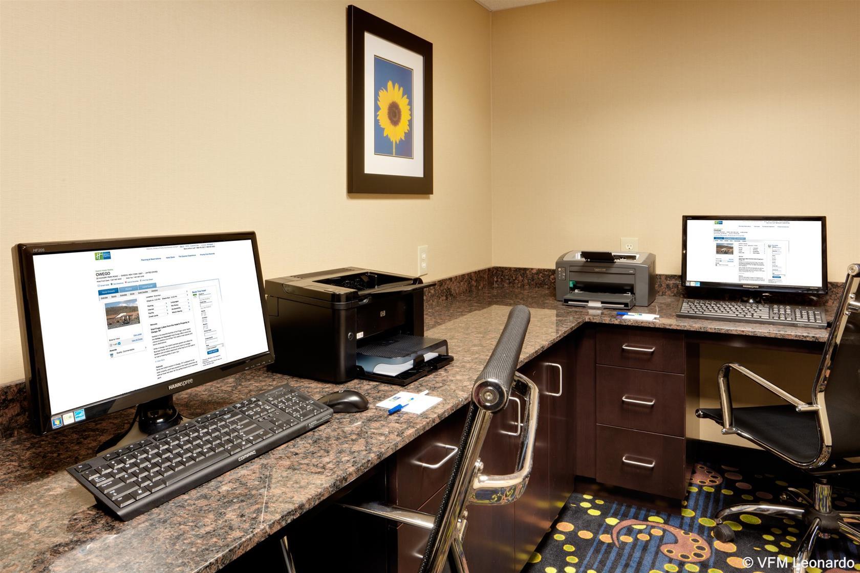 Best Western Owego Inn Екстериор снимка