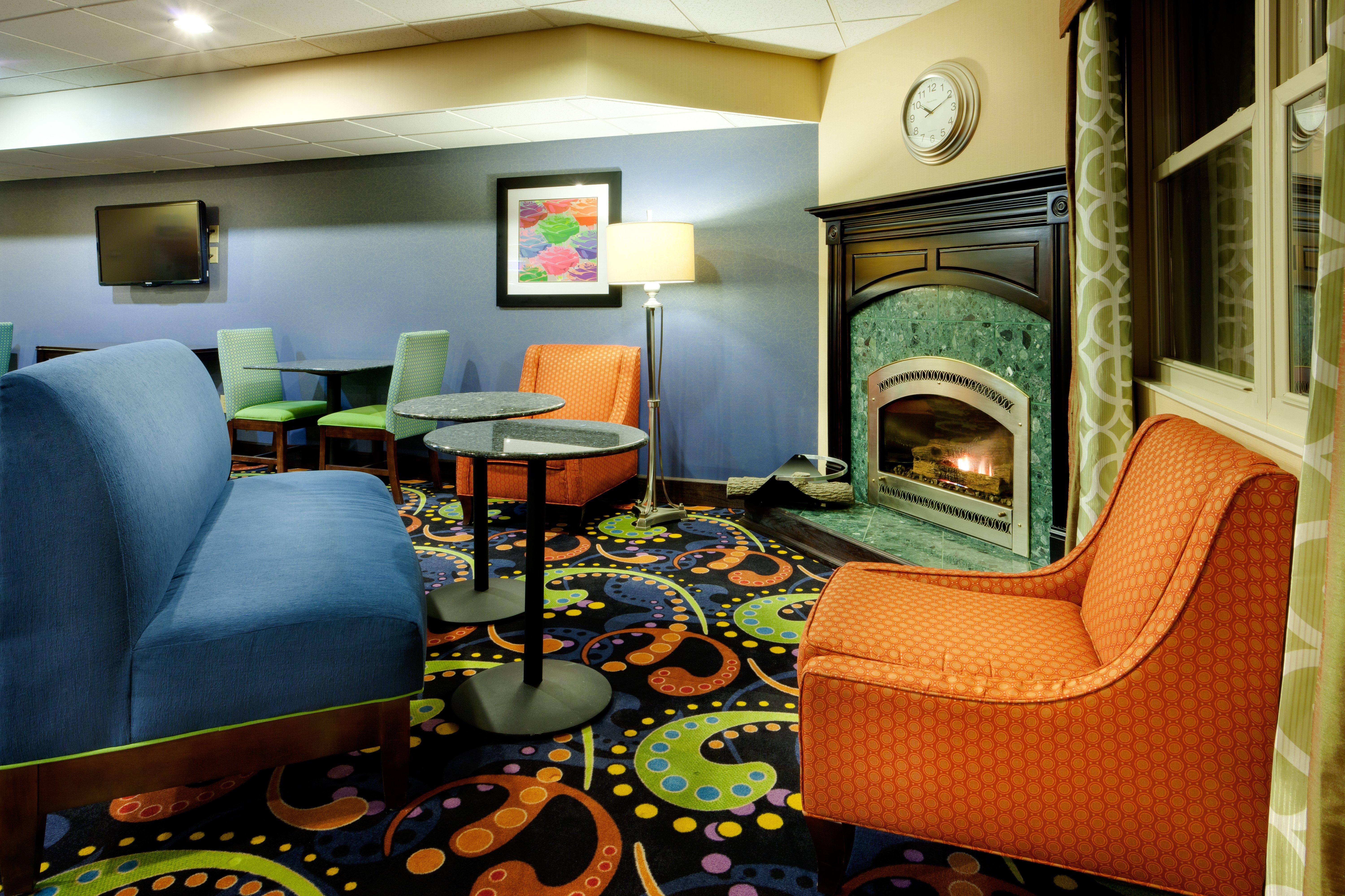 Best Western Owego Inn Екстериор снимка
