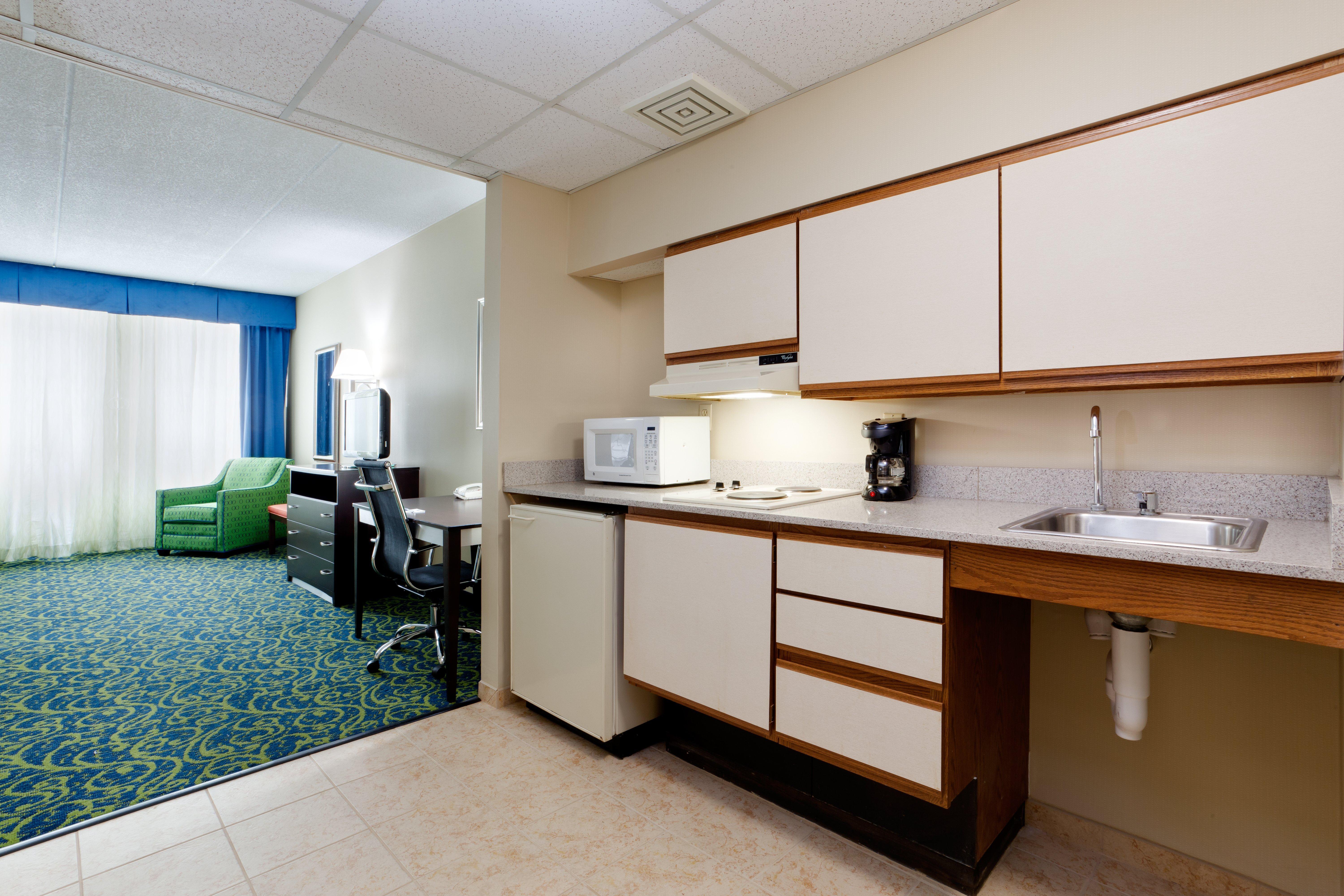 Best Western Owego Inn Екстериор снимка