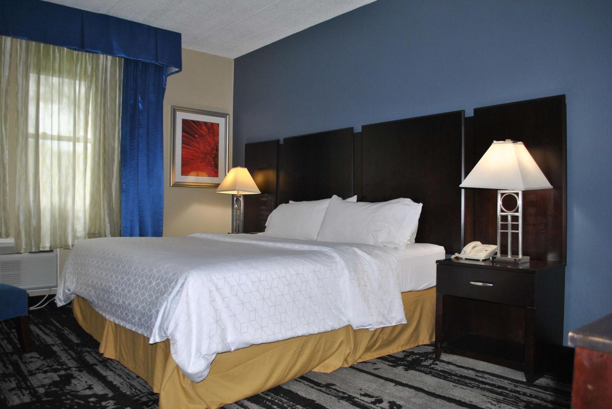 Best Western Owego Inn Екстериор снимка